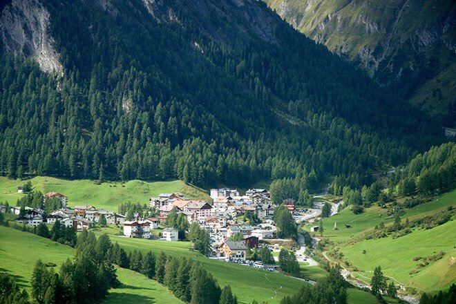 Samnaun – the secret resort between two countries